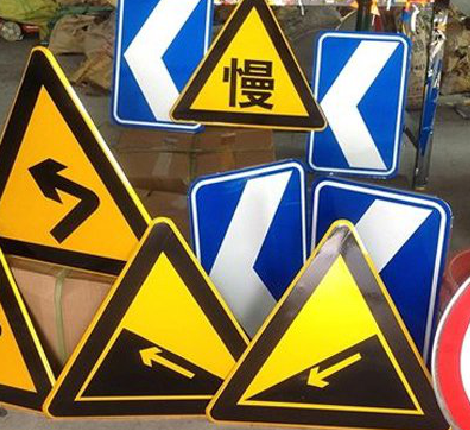 普洱标识标牌中颜色的确定是很重要的。